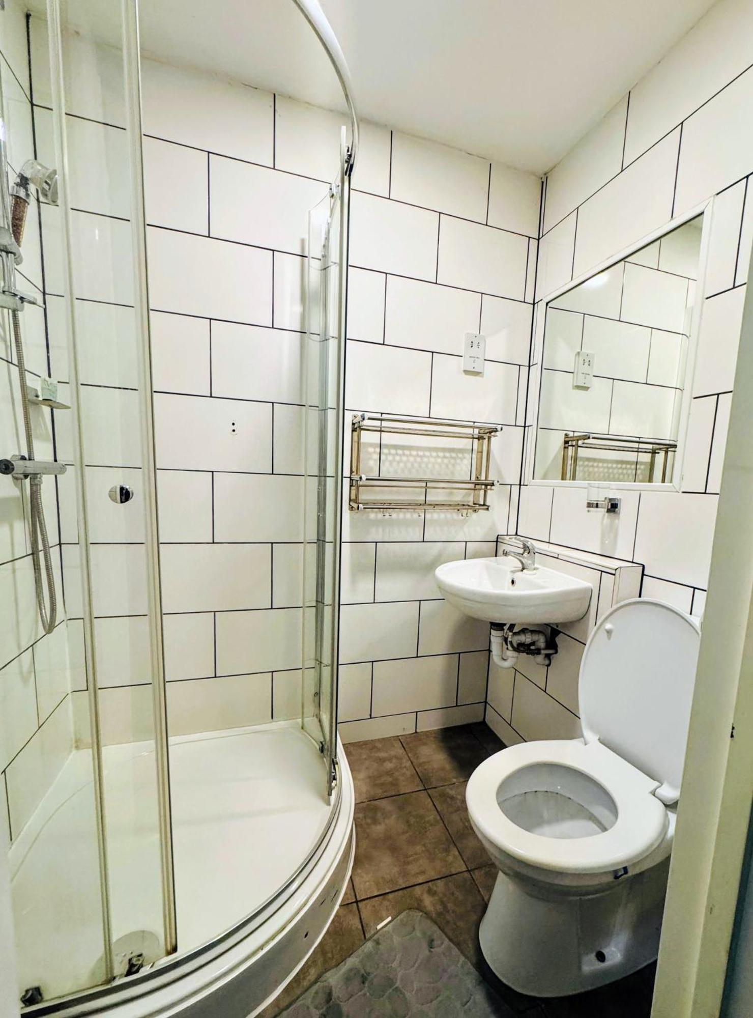 Trivelles Seaforth Litherland Exterior photo